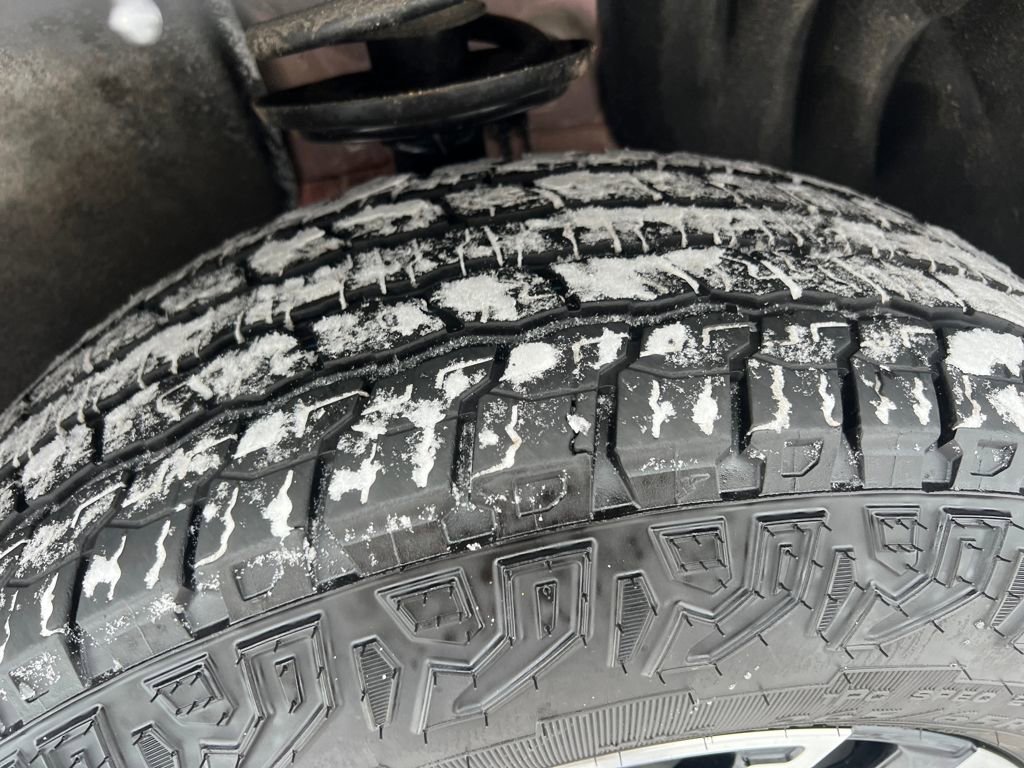 Used 2024 Chevrolet Traverse Z71 w/ LPO, Floor Liner Package image 28