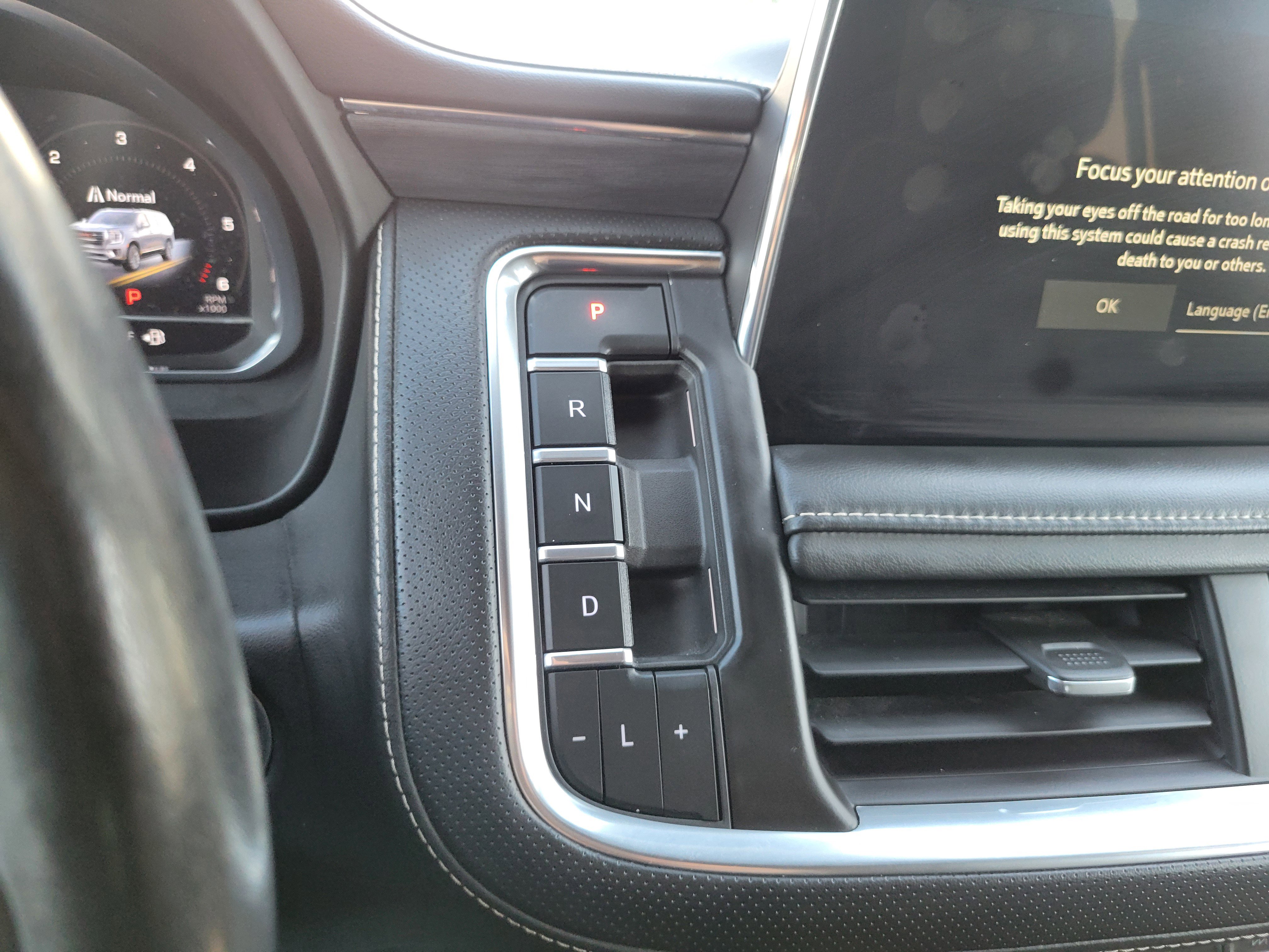Used 2022 GMC Yukon SLT w/ SLT Premium Package RWD image 21