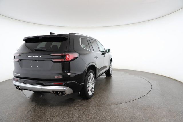 Used 2025 GMC Acadia Denali w/ Super Cruise Package image 16