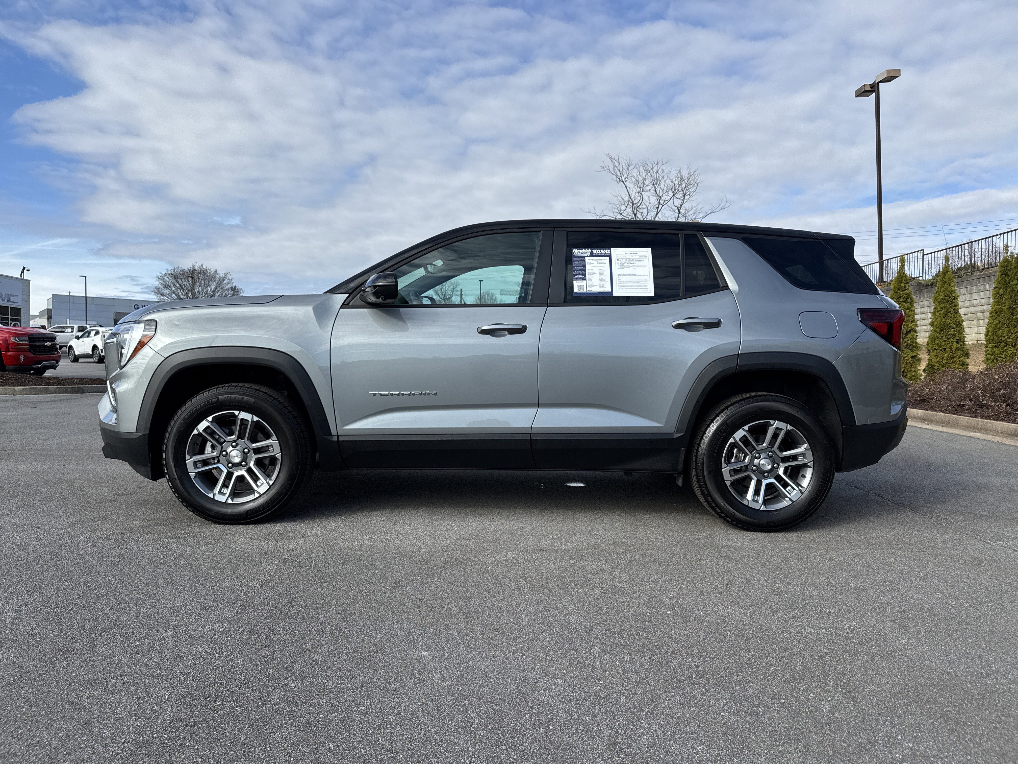 Used 2026 GMC Terrain Elevation w/ Technology Package II image 7