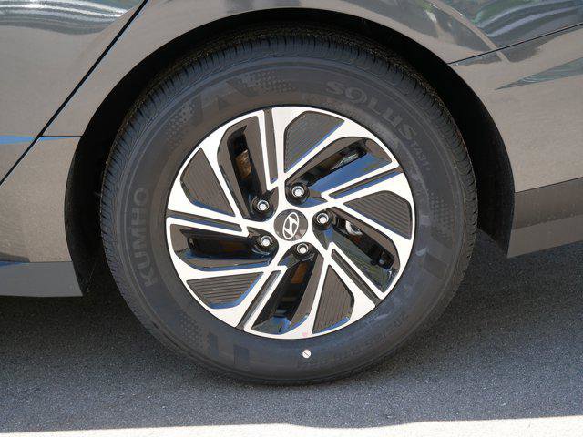 New 2026 Hyundai Sonata Blue FWD image 4