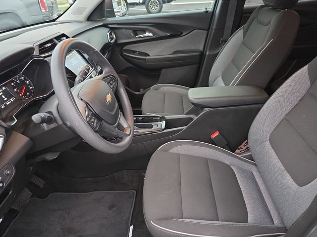 Certified 2023 Chevrolet TrailBlazer LT w/ Convenience Package FWD image 3