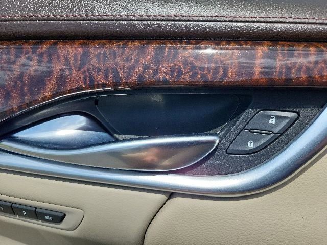 Used 2016 Cadillac XTS Premium FWD image 25