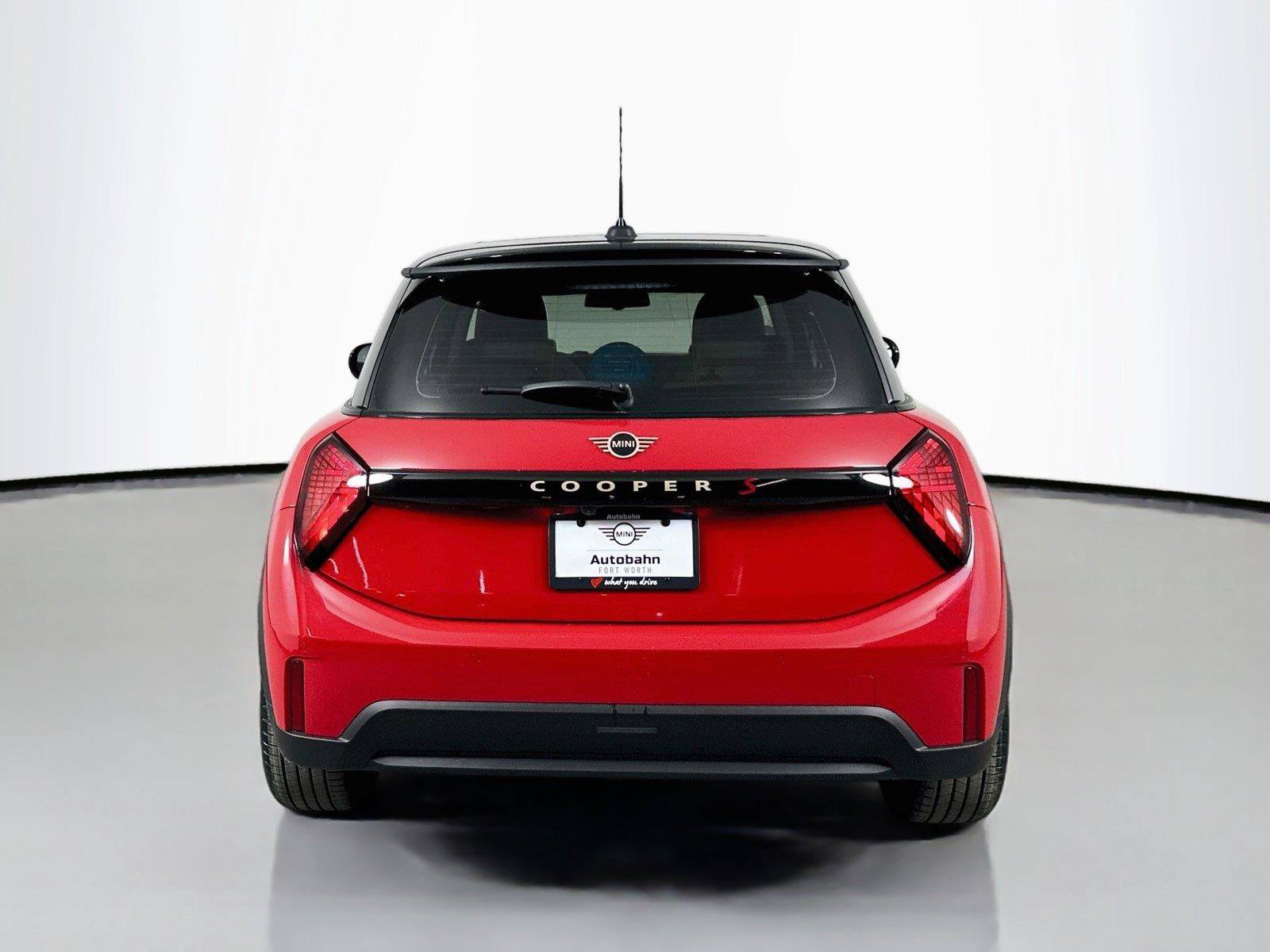 Used 2025 MINI Cooper S FWD image 5