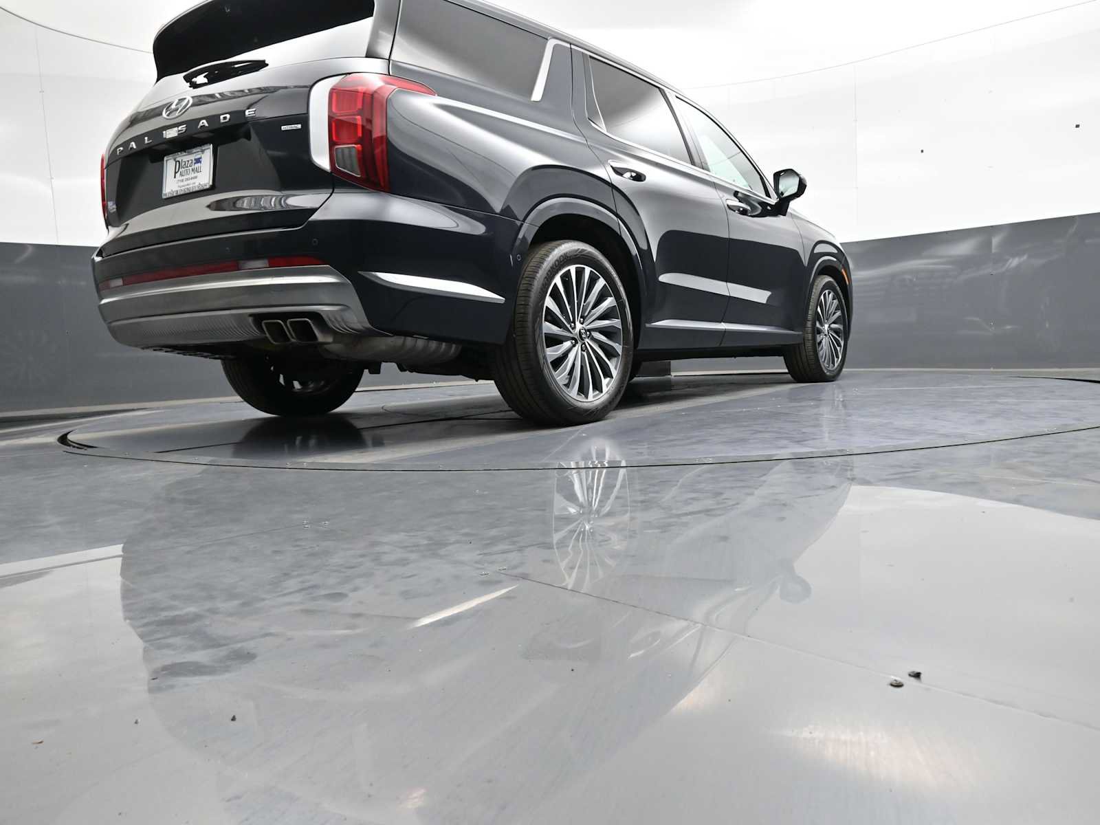 Used 2024 Hyundai Palisade Calligraphy AWD/4WD image 32