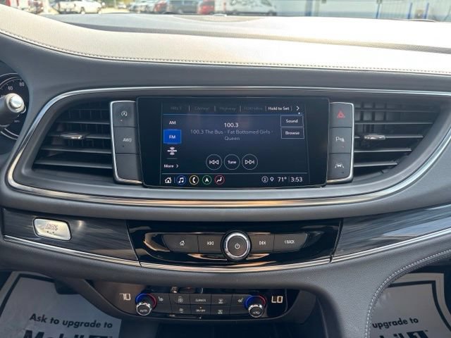 Certified 2023 Buick Enclave Essence w/ Experience Buick Package AWD/4WD image 12