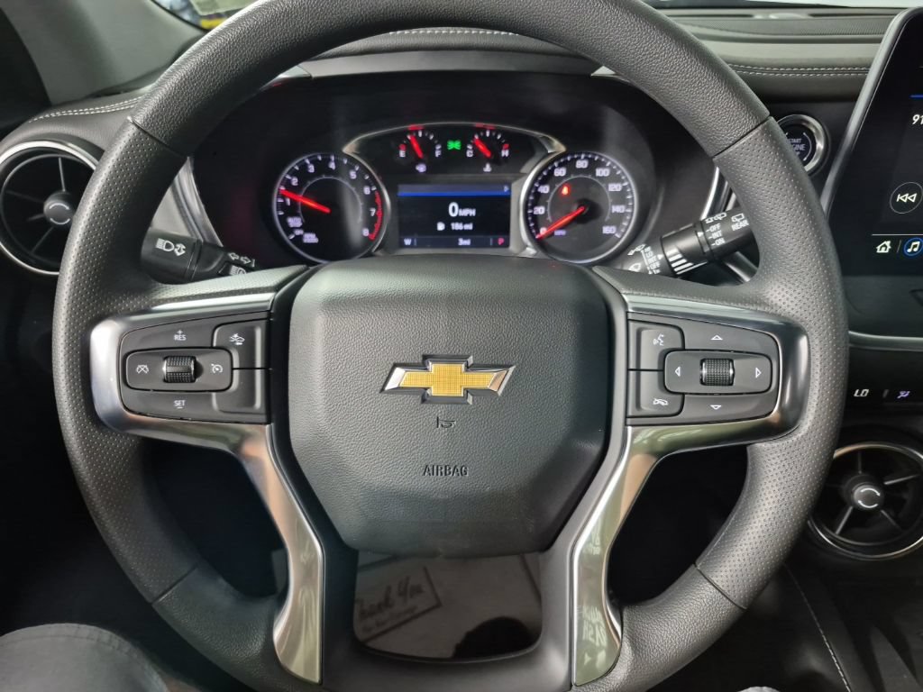 New 2026 Chevrolet Blazer LT w/ Convenience Package AWD/4WD image 8