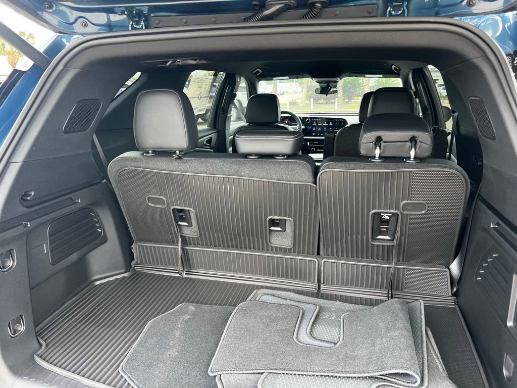 New 2026 Chevrolet Traverse LT w/ LPO, Floor Liner Package image 17