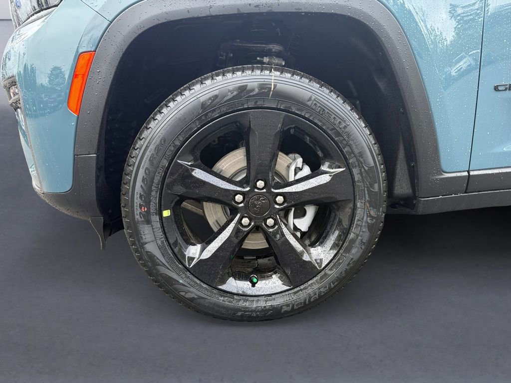 New 2026 Jeep Grand Cherokee Limited w/ Limited Altitude Package AWD/4WD image 9