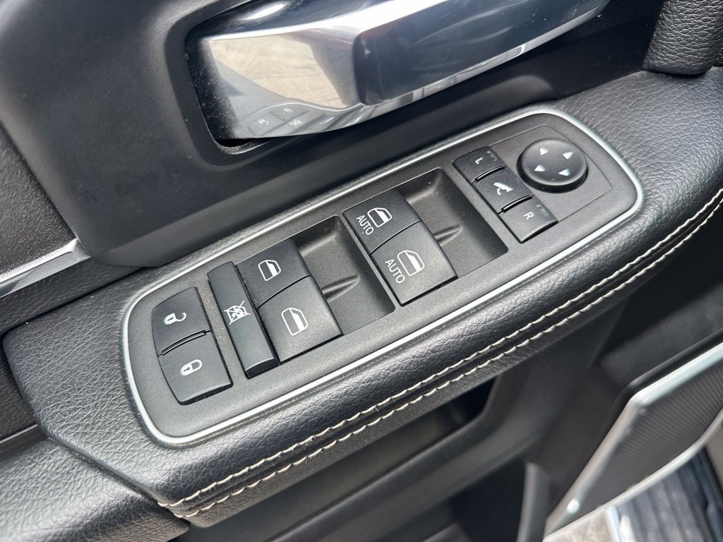 Used 2022 RAM 2500 Laramie AWD/4WD image 16