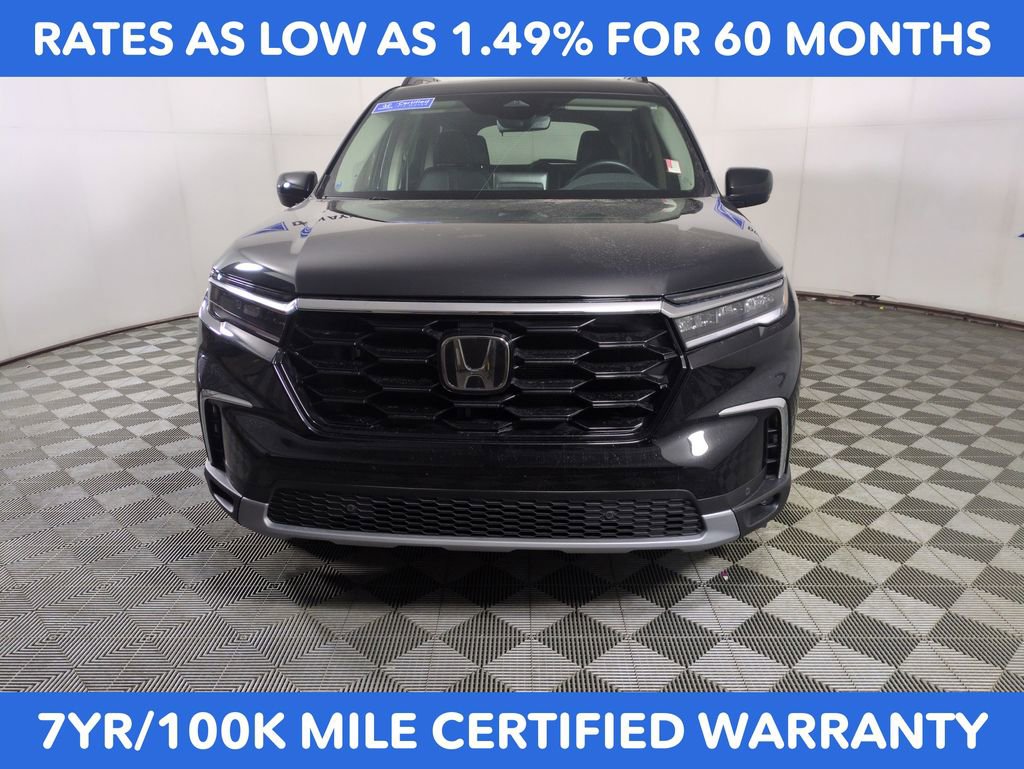 Certified 2024 Honda Pilot Touring image 8