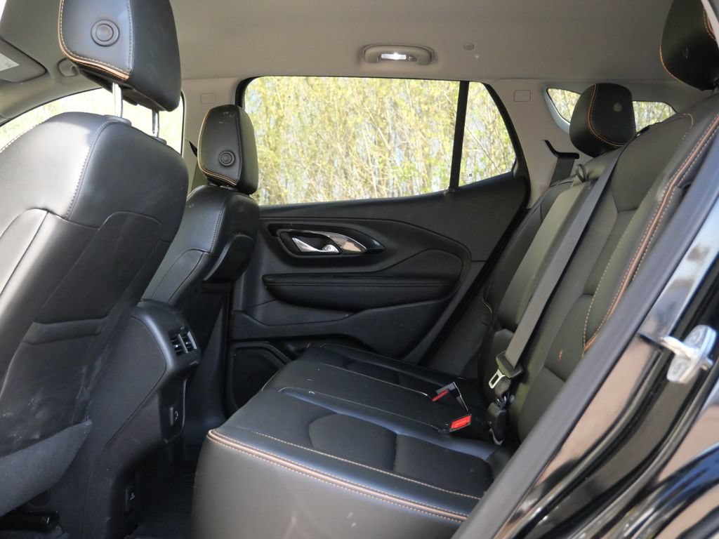 Used 2023 GMC Terrain AT4 w/ LPO, Floor Liner Package AWD/4WD image 29