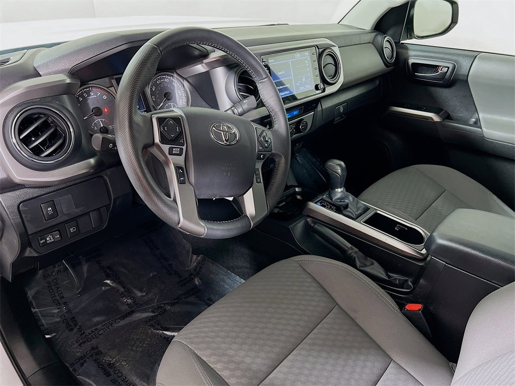 Certified 2022 Toyota Tacoma SR5 image 10