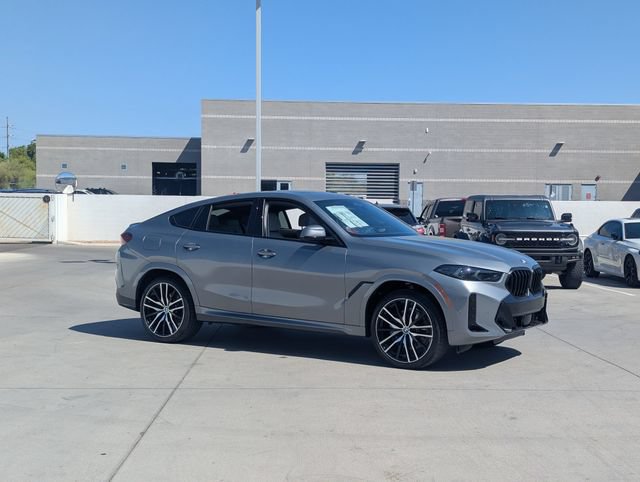 Used 2027 BMW X6 xDrive40i w/ Climate Comfort Package AWD/4WD image 4