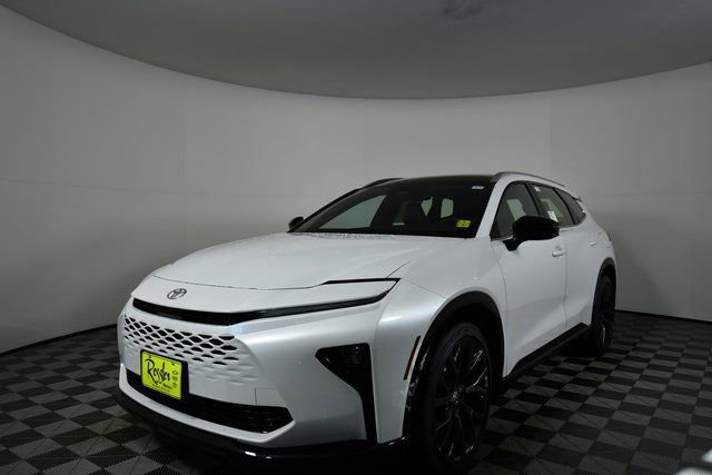 New 2025 Toyota Crown Signia Limited AWD/4WD image 6