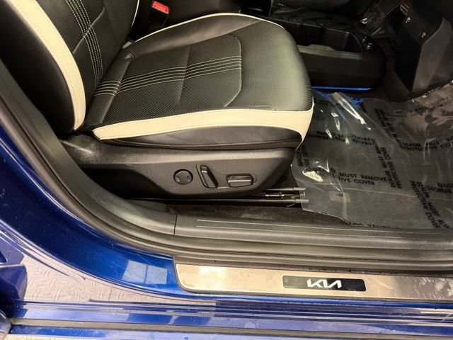 Used 2023 Kia EV6 GT-Line AWD/4WD image 18
