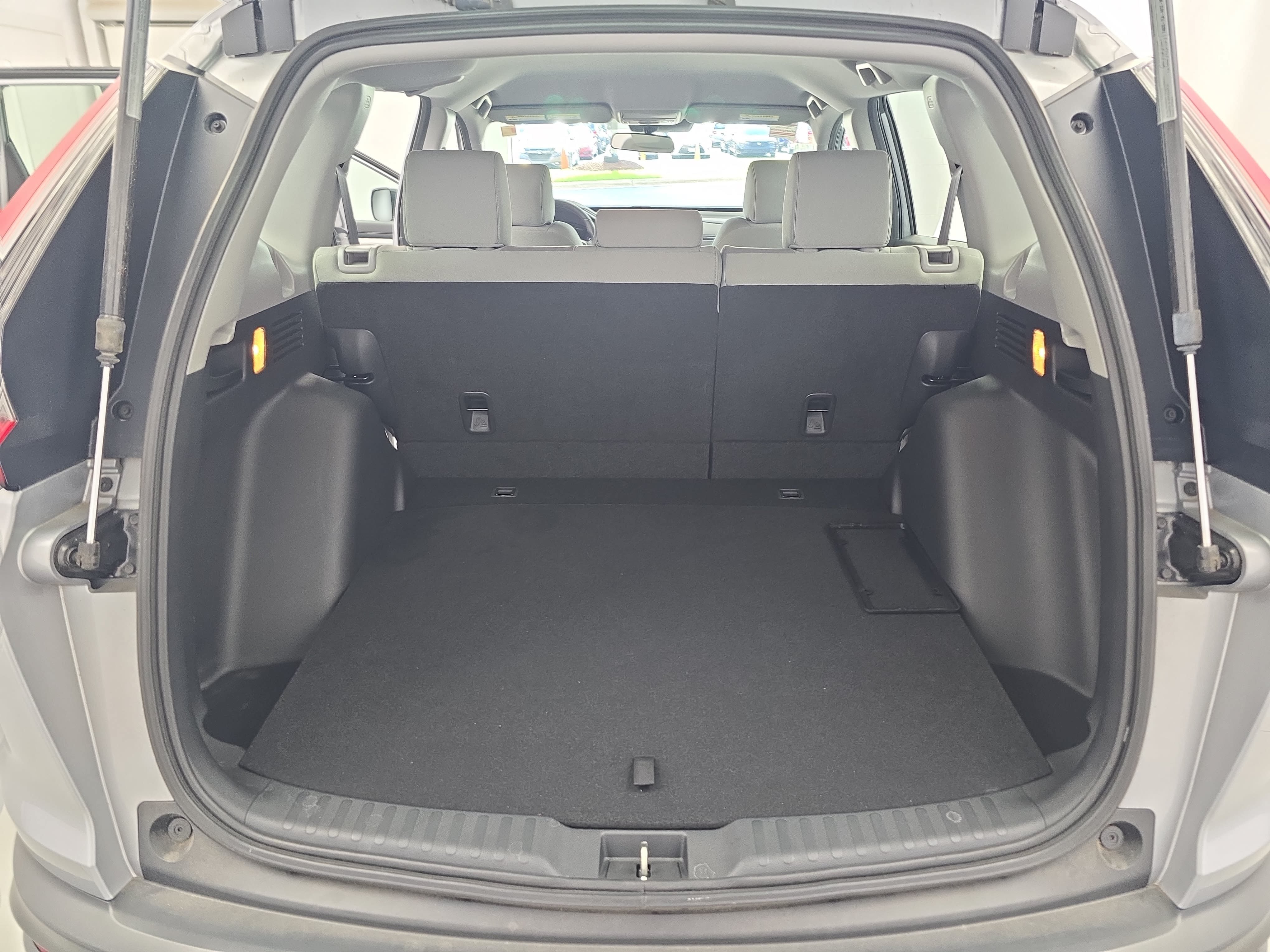 Used 2020 Honda CR-V LX image 12