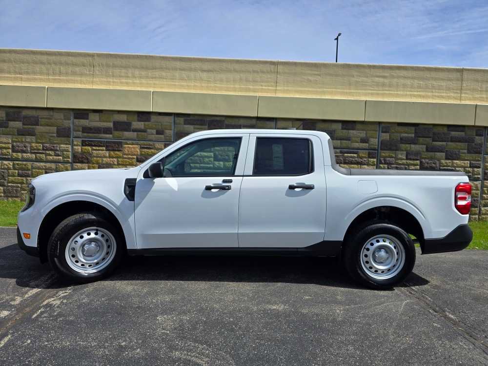 Used 2025 Ford Maverick XL w/ Equipment Group 102A image 8