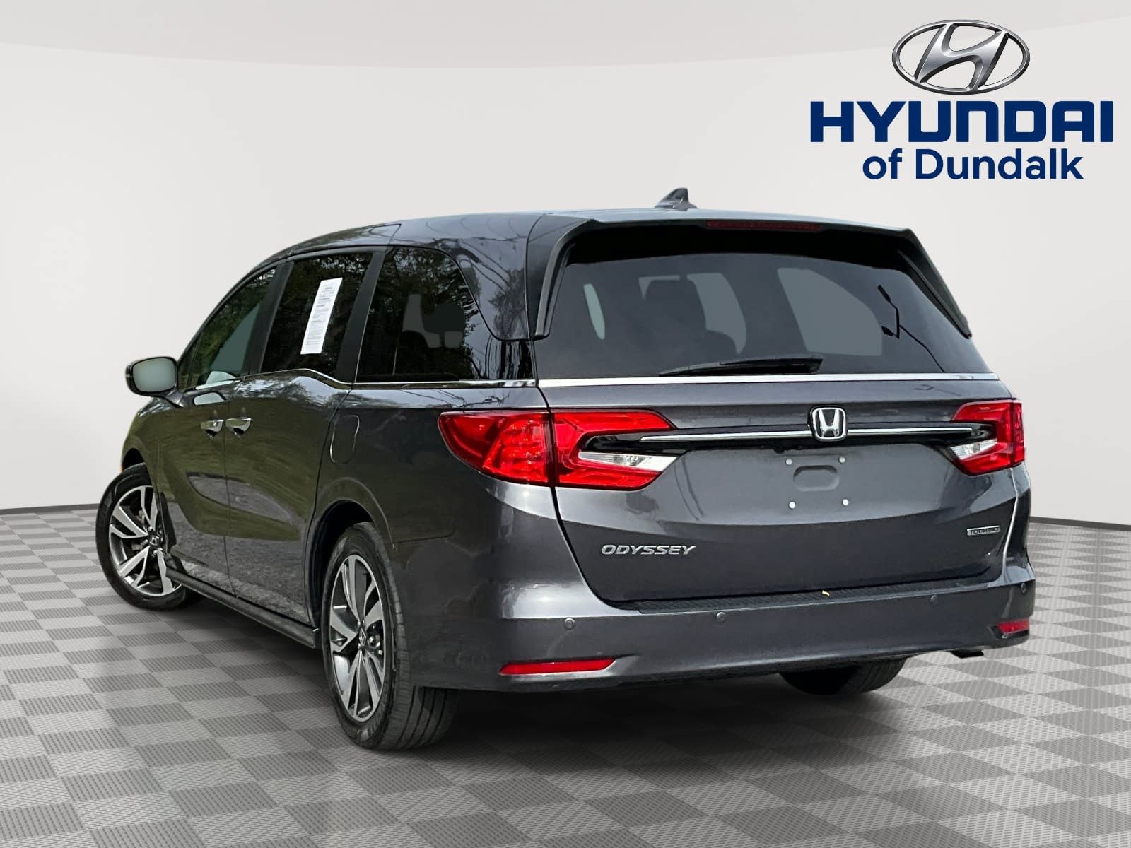 Used 2022 Honda Odyssey Touring image 4