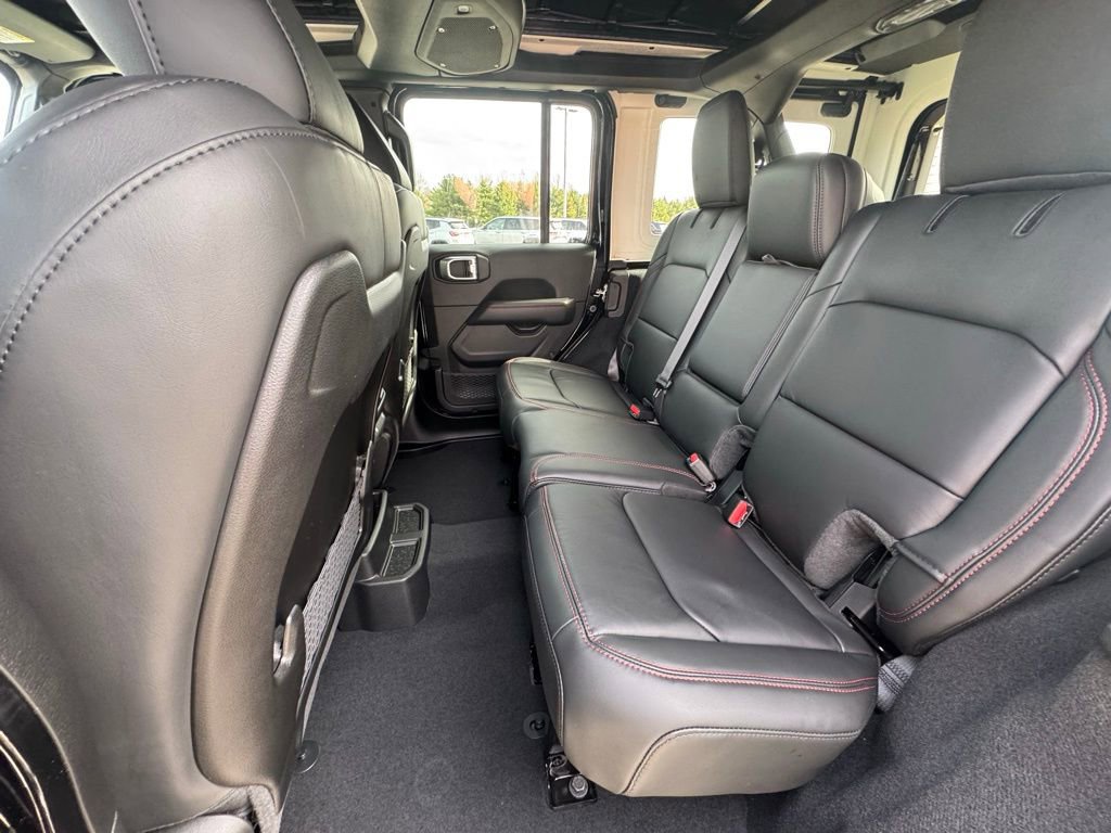 New 2026 Jeep Wrangler Unlimited Rubicon AWD/4WD image 19