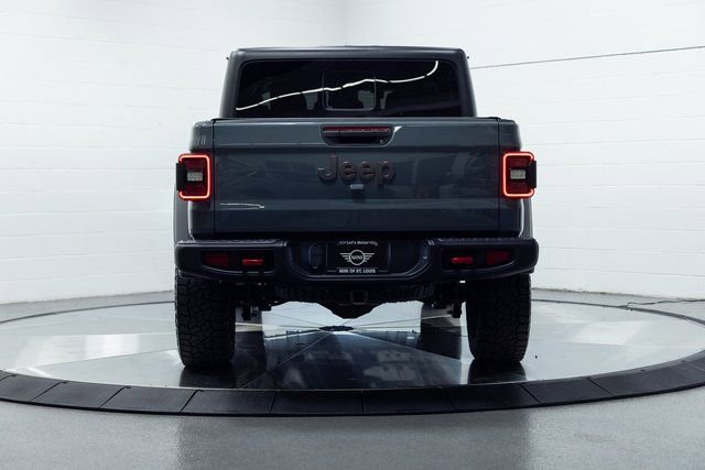 Used 2024 Jeep Gladiator Rubicon w/ Convenience Group image 7