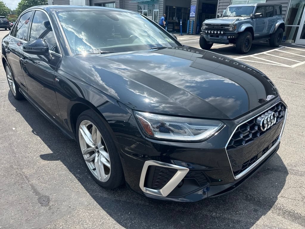 Used 2020 Audi A4 2.0T Premium w/ Convenience Package AWD/4WD image 4