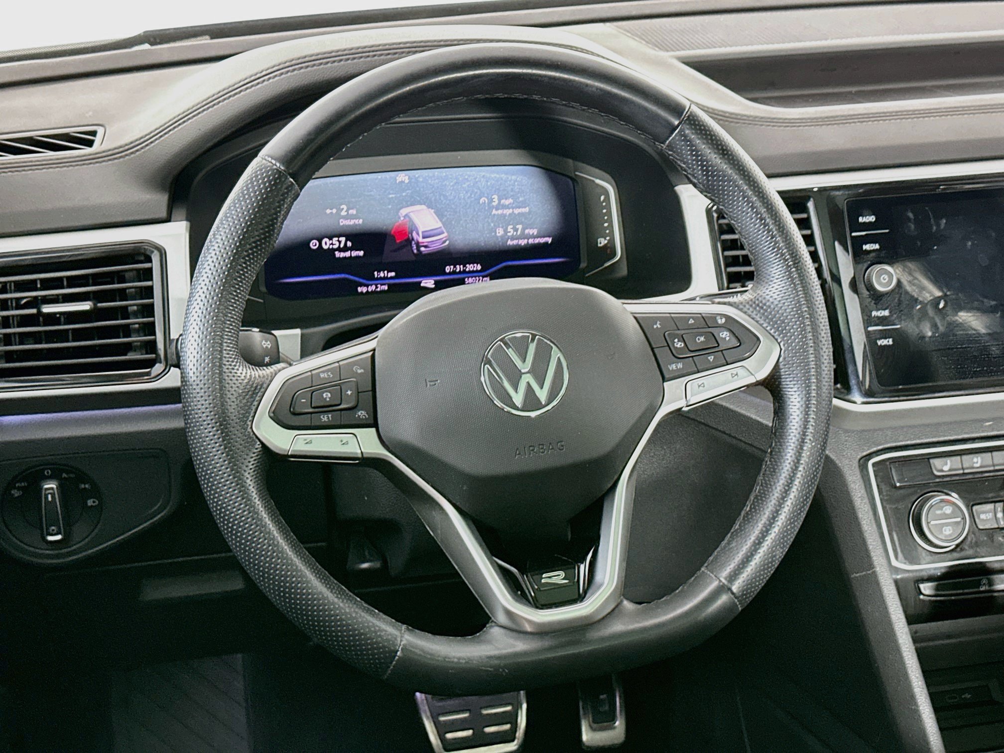 Used 2023 Volkswagen Atlas SEL Premium AWD/4WD image 18