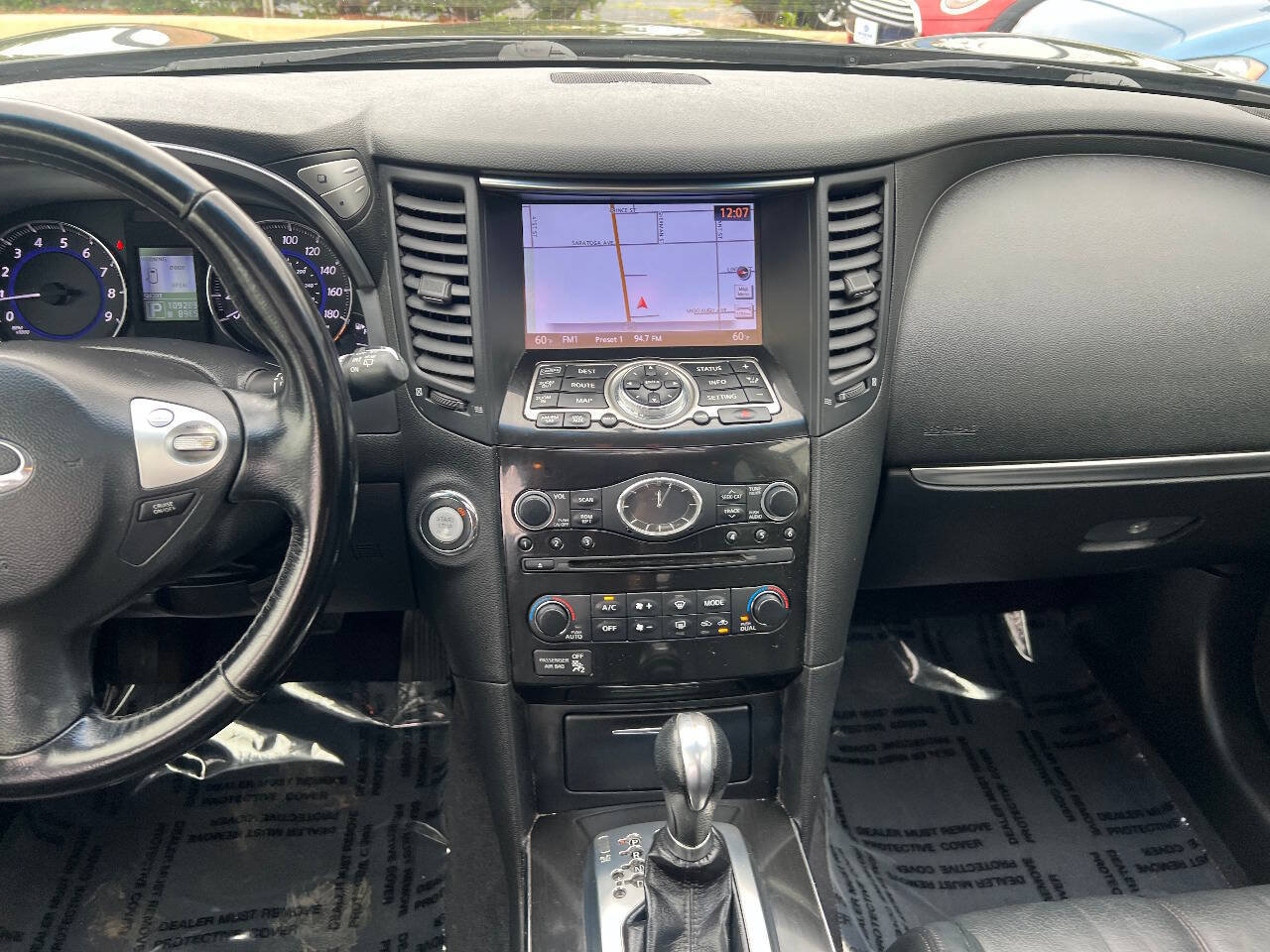 Used 2014 INFINITI QX70 AWD w/ Premium Package image 30