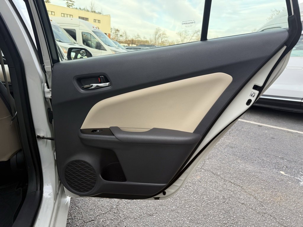 Used 2017 Toyota Prius Four image 25