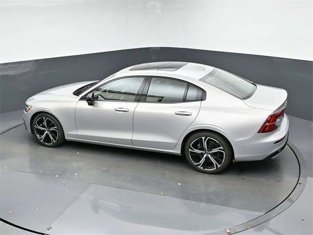 Used 2023 Volvo S60 B5 Plus w/ Climate Package image 42