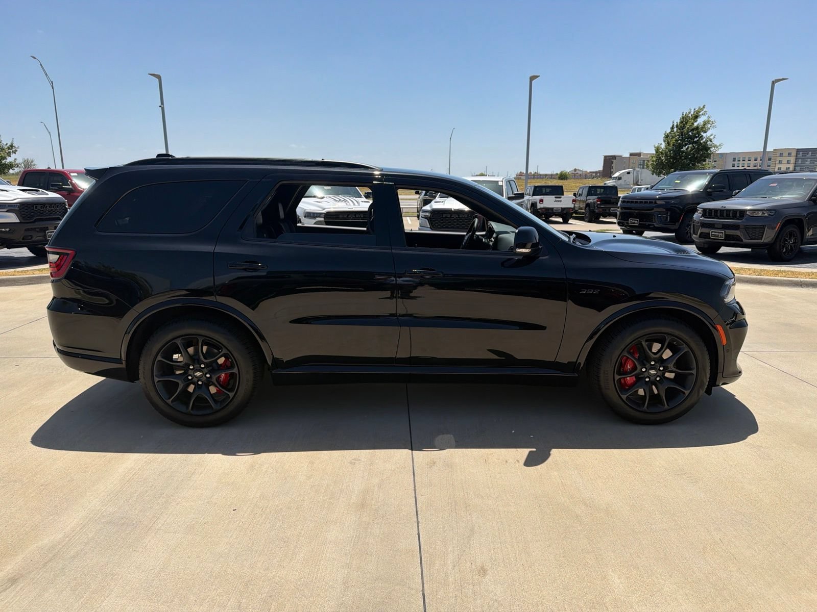 New 2026 Dodge Durango R/T w/ Blacktop Package AWD/4WD image 6