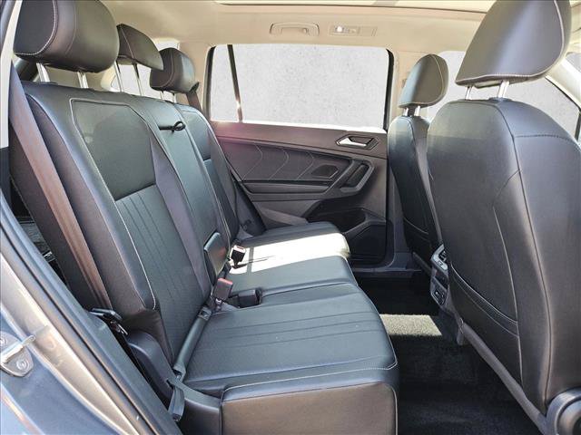 Used 2022 Volkswagen Tiguan SE AWD/4WD image 19