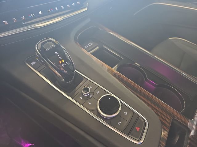 Certified 2024 Cadillac Escalade Premium Luxury AWD/4WD image 26