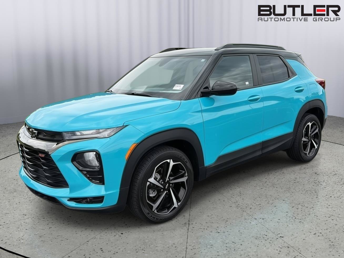 Used 2022 Chevrolet TrailBlazer RS FWD image 2