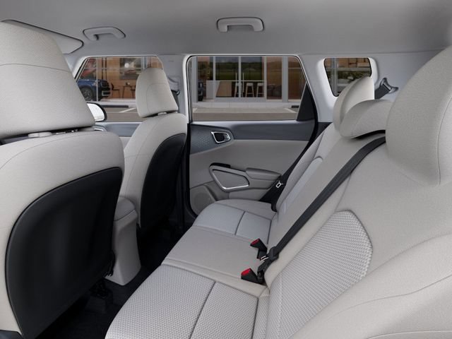 Certified 2025 Kia Soul LX w/ LX Technology Package FWD image 18