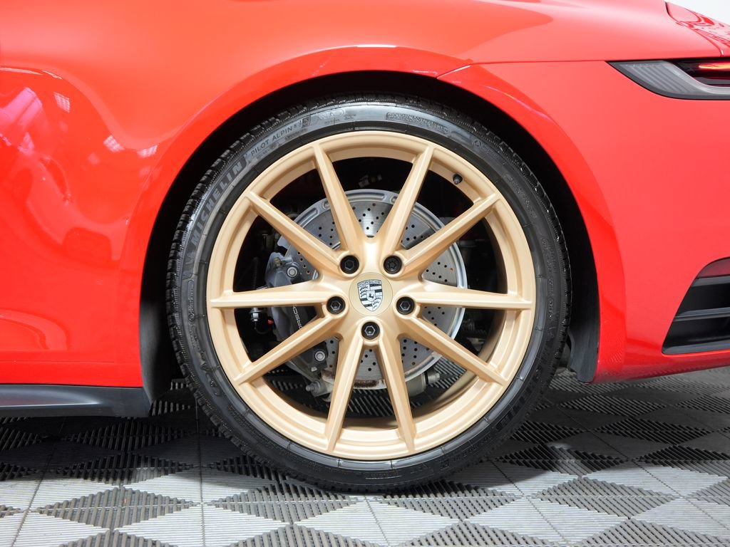 Certified 2024 Porsche 911 Carrera RWD image 17