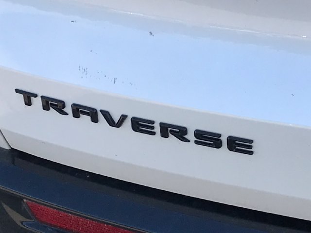 Certified 2024 Chevrolet Traverse RS FWD image 33