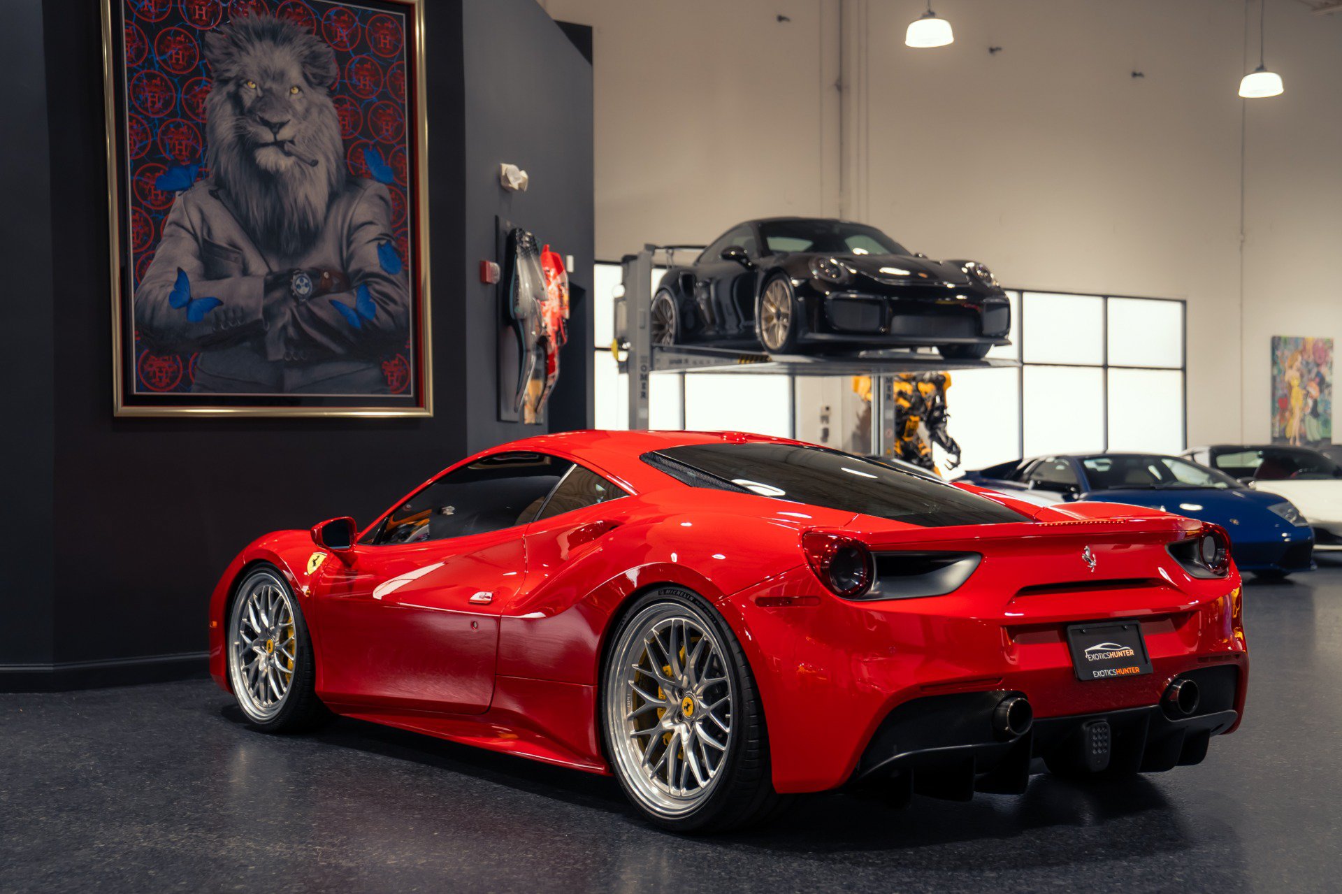 Used 2018 Ferrari 488 GTB RWD image 8