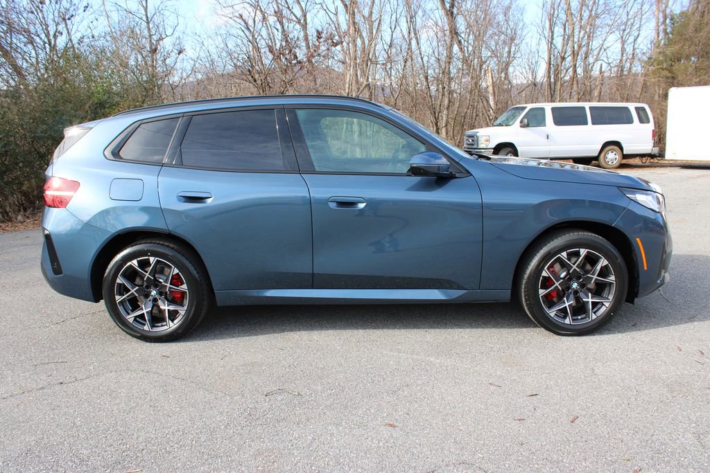 New 2026 BMW X3 xDrive30 w/ Premium Package image 9