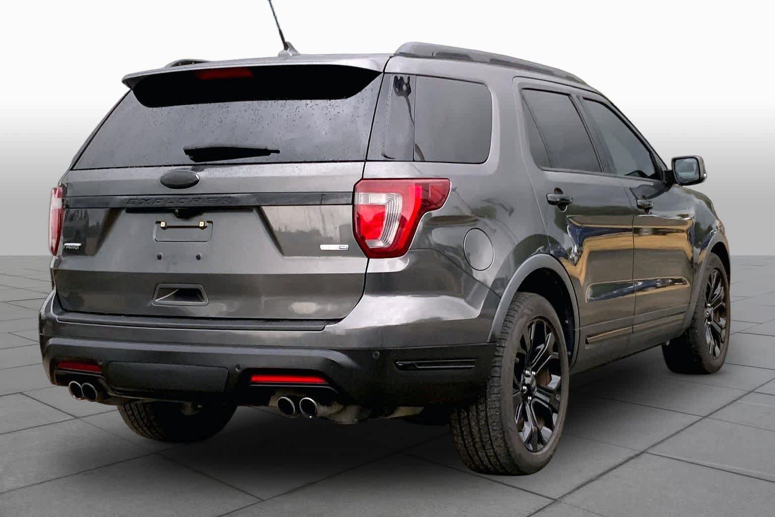 Used 2019 Ford Explorer Sport w/ Equipment Group 401A AWD/4WD image 13
