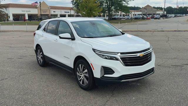 Used 2024 Chevrolet Equinox LT FWD image 2