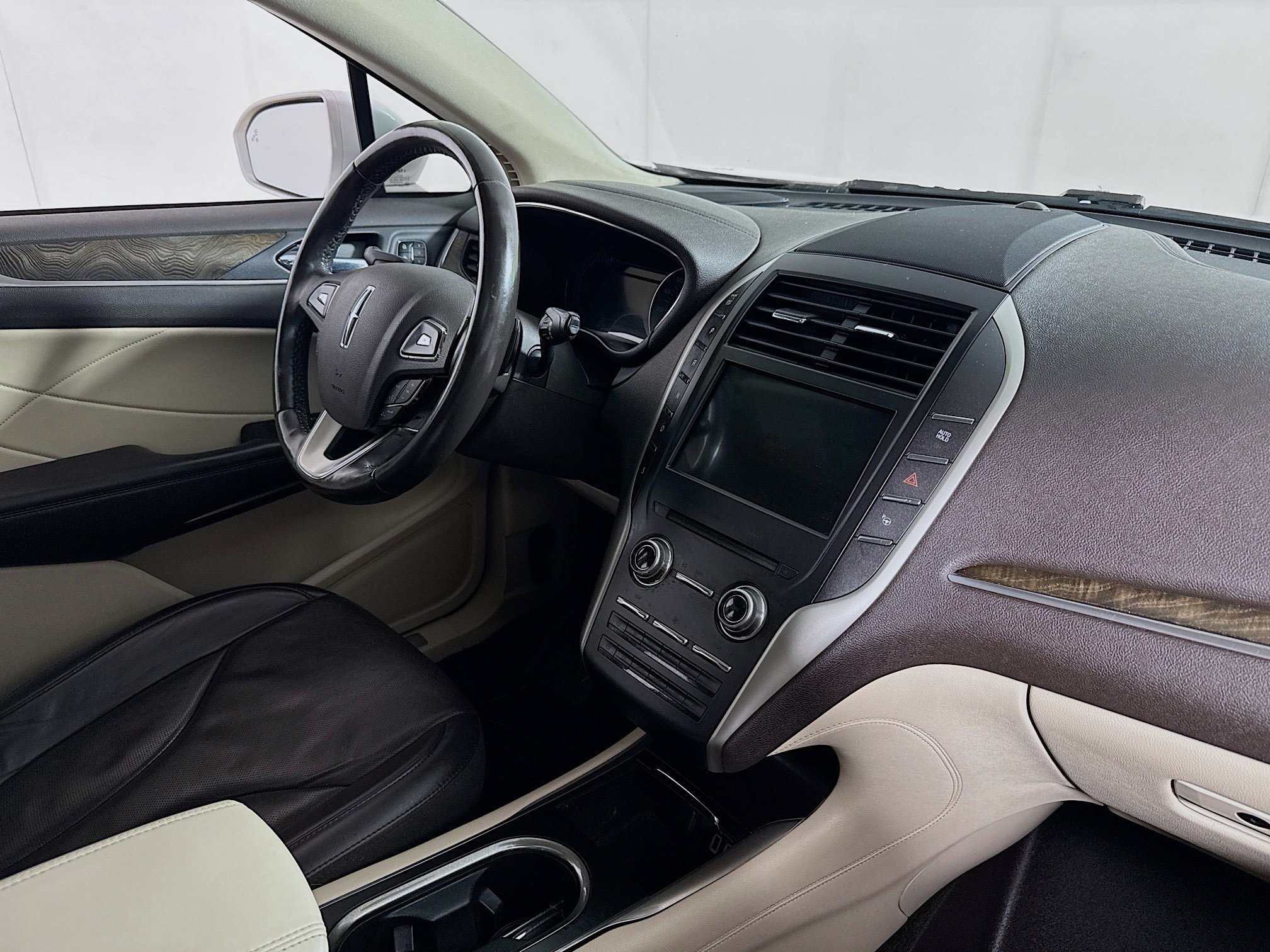 Used 2017 Lincoln MKC Reserve AWD/4WD image 29