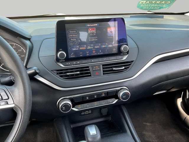 Used 2022 Nissan Altima 2.5 SV FWD image 11
