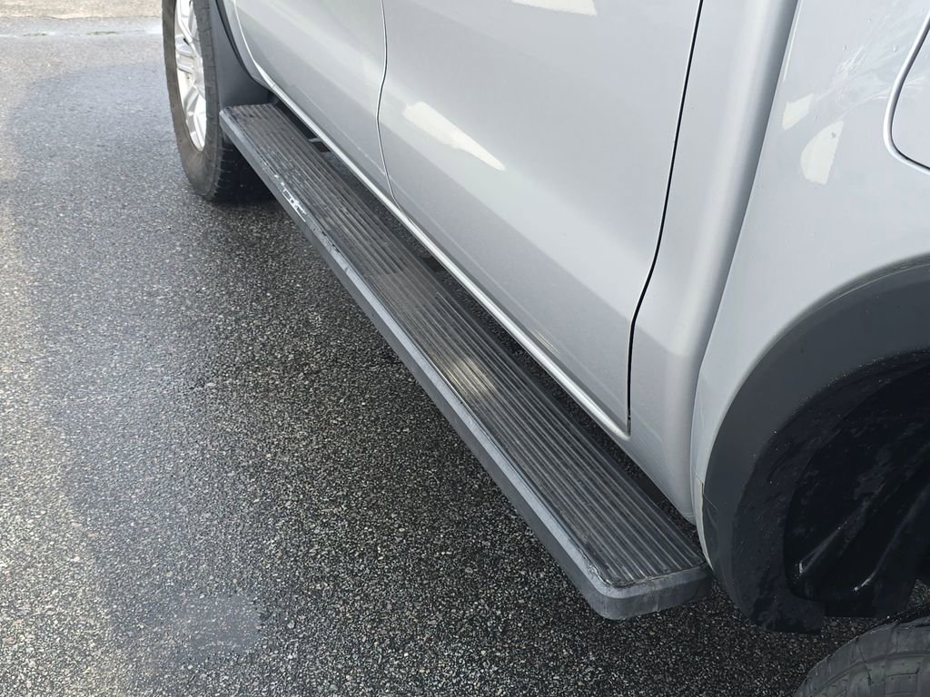 Used 2019 Ford Ranger XL w/ Equipment Group 101A Mid AWD/4WD image 12