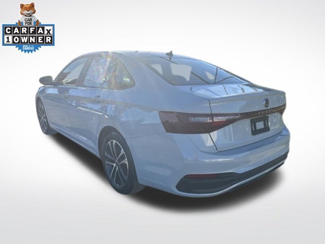 Used 2025 Volkswagen Jetta Sport FWD image 10