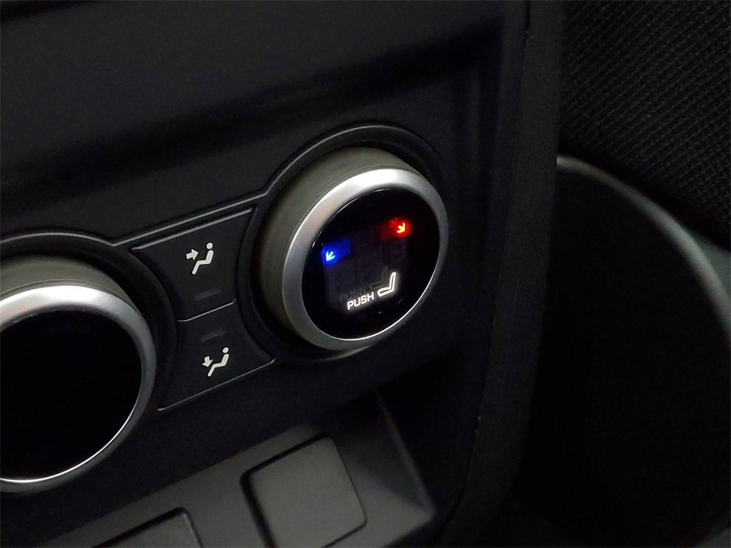 New 2026 Land Rover Defender 110 V8 image 34