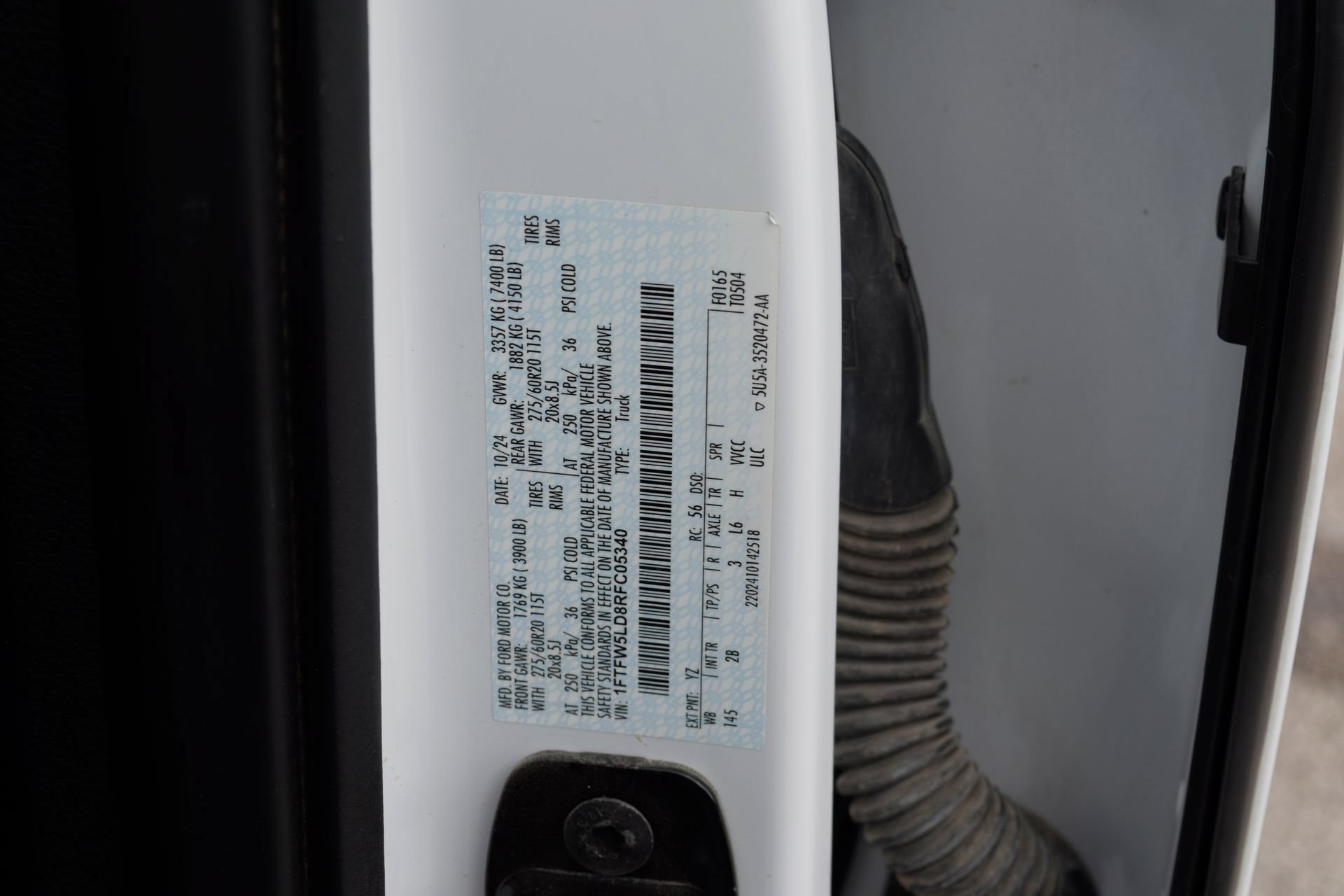 Used 2024 Ford F150 Lariat w/ FX4 Off-Road Package AWD/4WD image 28