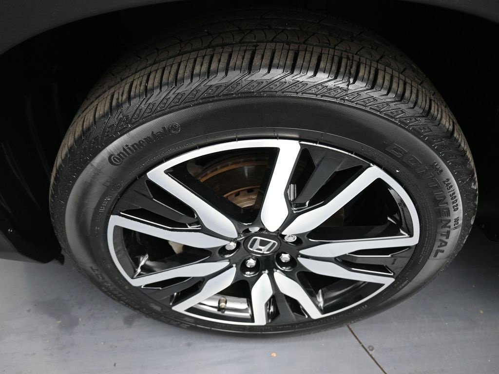 Certified 2022 Honda Pilot Touring image 14