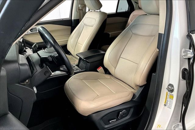 Used 2020 Ford Explorer Limited image 25
