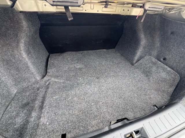 Used 2024 Nissan Versa S w/ Trunk Package FWD image 10